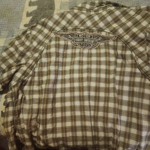 Ladies 2W top from smoke free home